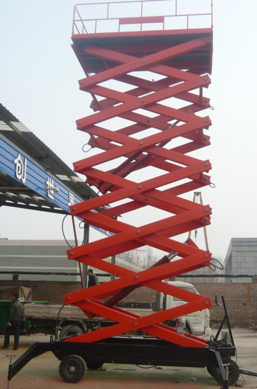 移(yi)動式液壓(ya)升降機