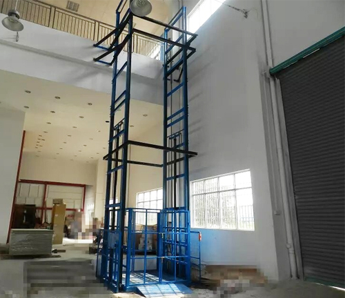 二樓上貨專(zhuān)用升降平台(tái) 二樓上貨專(zhuān)用升降平台(tai)